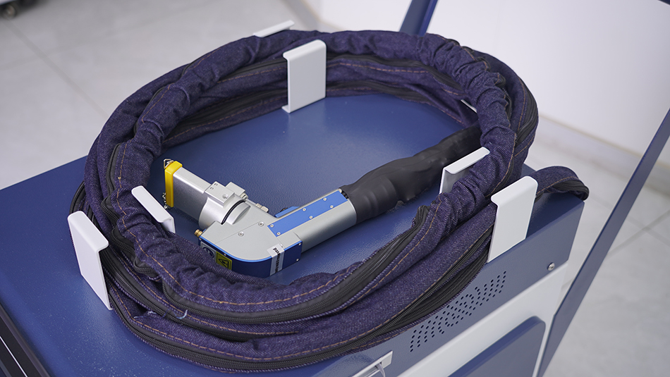 Machine de nettoyage au laser  - Industrial Laser Removal Machine avis et prix